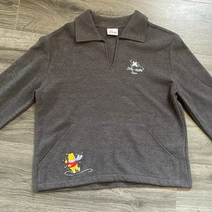 Disney Winnie the Pooh gray sweater size Medium
